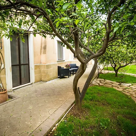 Agrumeto Degli Angeli Brindisi Buitenkant foto